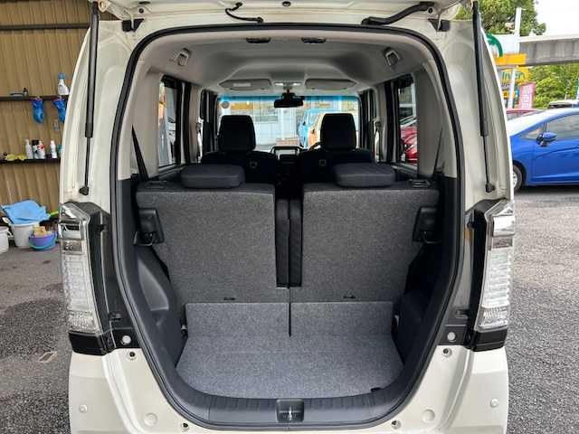 ホンダ Ｎ ＢＯＸ カスタム SSパッケージ 神奈川県 2014(平26)年 8.1万km プレミアムホワイトパール ●Ｃｕｓｔｏｍ　ＳＳパッケージ/●4WD/●ギャザーズナビ/CD /DVD /BT /SD /地デジ/●バックカメラ/●ETC2.0/●両側パワースライドドア/●シートヒーター（運転席/助手席）/●あんしんパッケージ/シティブレーキアクティブシステム/前席用i-サイドエアバッグシステム/サイドカーテンエアバッグシステム/●ピアノブラック調インパネガーニッシュ/●クロームメッキ・セレクトレバーボタン/●オーディオリモートコントロールスイッチ/●14インチアルミホイール/●HIDヘッドライト/●フォグライト/●ドアミラーウインカー/●VSA（ABS＋TCS＋横すべり抑制）/●エマージェンシーストップシグナル/●ヒルスタートアシスト機能/●アイドリングストップ/●ECONスイッチ/●運転席ハイトアジャスター/●スマートキー2個/●保証書/●取扱説明書