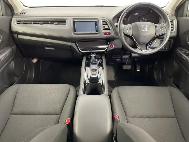 ホンダ ヴェゼル ハイブリッド X 新潟県 2016(平28)年 3.7万km ホワイトオーキッドパール 純正メモリナビ【VXM-164VFi】/　フルセグTV/Bluetooth/CD/DVD/USB/衝突被害軽減ブレーキ/クルーズコントロール/純正ドライブレコーダー/バックモニター/ETC/LEDヘッドライト/横滑り防止装置/オートライト/レザーステアリング/パドルシフト