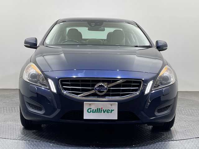 ボルボ Ｓ６０ ドライブe 愛媛県 2011(平23)年 16.7万km 紺 純正ナビ/ワンセグ／Ｂｌｕｅｔｏｏｔｈ／ＵＳＢ/ＥＴＣ/クルーズコントロール/衝突被害軽減ブレーキ/ＤＮ席パワーシート/レザーシート/ＤＮ席シートヒーター/コーナーセンサー/ＬＥＤヘッドライト