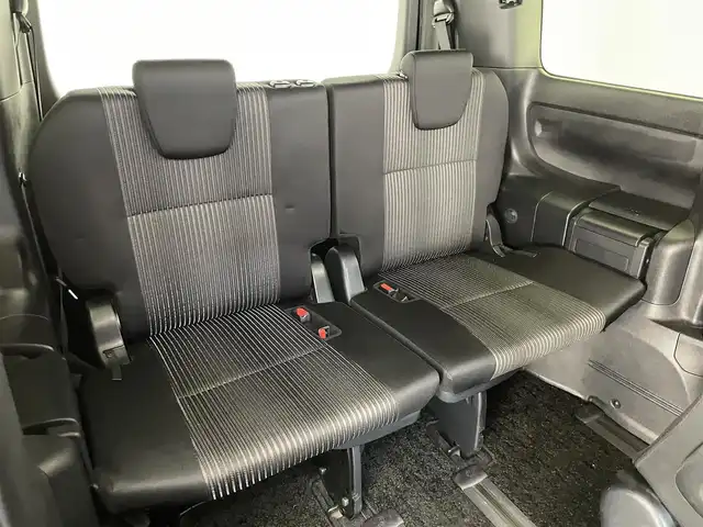 トヨタ ヴォクシー ハイブリッド ZS 煌Ⅱ 愛知県 2019(平31)年 2.8万km ブラック 純正１０型ナビ　純正１２型後席モニター　両側パワスラ　フルセグＴＶ　シートヒーター　バックカメラ　純正ドラレコ　ＥＴＣ　セーフティセンス　衝突軽減　レーンキープ　３眼ＬＥＤ　クルコン　プッシュスタート　スマートキー　コーナーセンサー　オートハイビーム　レーンキープ　