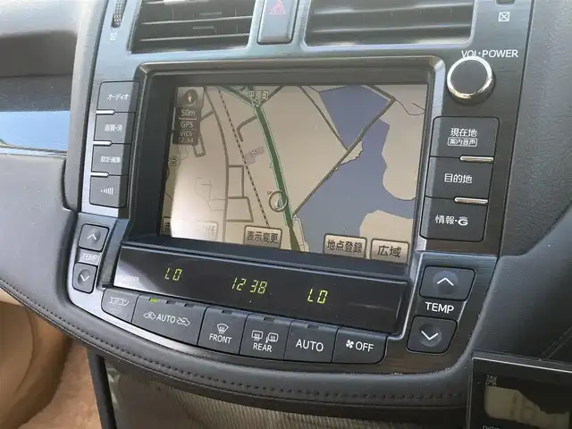 トヨタ クラウン ハイブリッド スタンダードパッケージ 宮崎県 2008(平20)年 7.6万km プレミアムシルバーパール メーカーナビゲーション/　AM FM CD DVD HDD/バックカメラ　/運転席パワーシート　/助手席パワーシート/クルーズコントロール　/ＥＴＣ車載器　/ＨＩＤヘッドライト　/スマートキー　/プッシュスタート　/純正18インチアルミホイール　