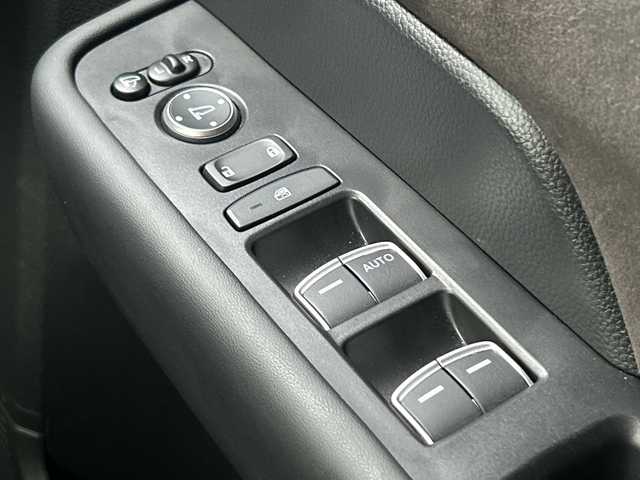 ホンダ ステップワゴン スパーダ eHEV プレミアムライン 広島県 2022(令4)年 5.2万km クリスタルブラックパール 禁煙/ホンダセンシング/純正11.4インチホンダコネクトナビ（LXM-237VFLi）/・CD/DVD/DTV/Bluetooth/MusicRack/スマホ連携/マルチビューモニター/パワーバックドア/両側パワースライドドア/減速セレクター/アダプティブクルーズコントロール/ハーフレザーシート/シートヒーター（１/2列目）/オットマンシート/LEDアクティブコーナリングライト/オートライト/アダプティブドライビングビーム/LEDフォグランプ/シーケンシャルタ―ンランプ/純正アルミホイール/コーナーセンサー/BSM/シートバックテーブル/ドライブレコーダー/ビルトインETC/純正フロアマット/純正ドアバイザー/電子パーキング/ブレーキホールド/スマートキー/プッシュスタート/スペアキー