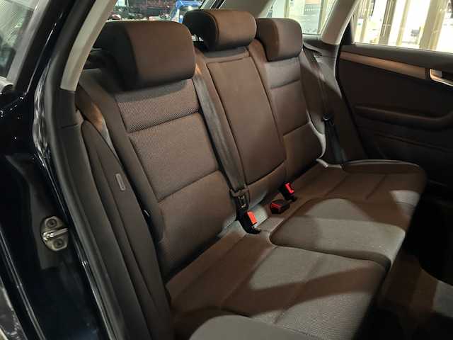 アウディ Ａ３ スポーツバック 1．4 TFSI 道東・釧路十勝 2010(平22)年 6.6万km ディープシーブルーパールエフェクト 横滑り防止/キセノンライト/コーナーセンサー/純正アルミ付夏タイヤ積込