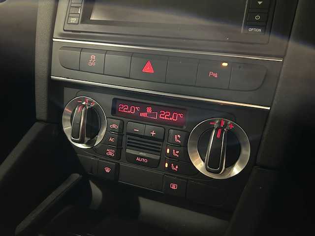 アウディ Ａ３ スポーツバック 1．4 TFSI 道東・釧路十勝 2010(平22)年 6.6万km ディープシーブルーパールエフェクト 横滑り防止/キセノンライト/コーナーセンサー/純正アルミ付夏タイヤ積込