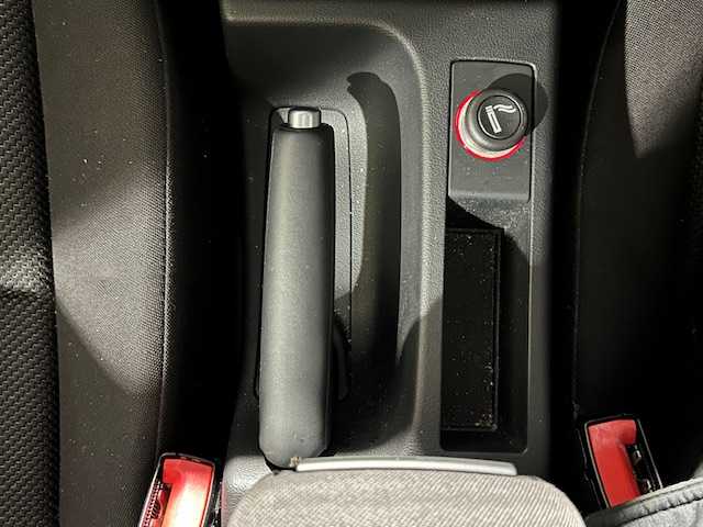 アウディ Ａ３ スポーツバック 1．4 TFSI 道東・釧路十勝 2010(平22)年 6.6万km ディープシーブルーパールエフェクト 横滑り防止/キセノンライト/コーナーセンサー/純正アルミ付夏タイヤ積込