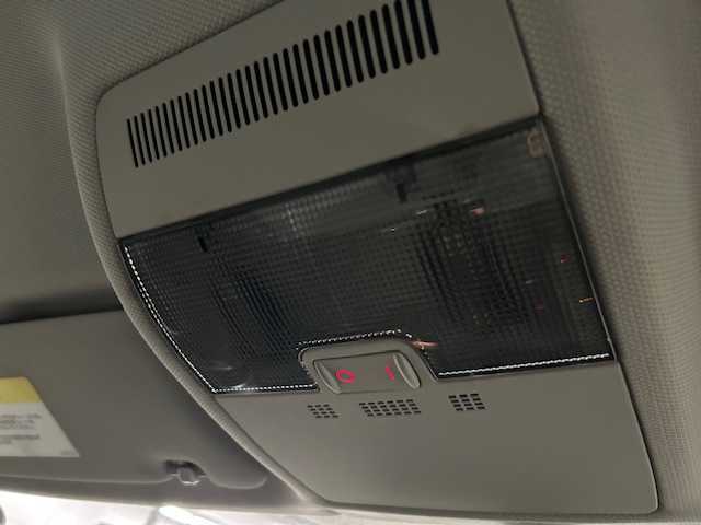 アウディ Ａ３ スポーツバック 1．4 TFSI 道東・釧路十勝 2010(平22)年 6.6万km ディープシーブルーパールエフェクト 横滑り防止/キセノンライト/コーナーセンサー/純正アルミ付夏タイヤ積込