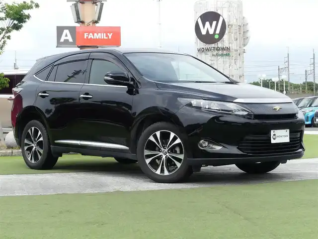 トヨタ ハリアー プレミアム スタイルモーヴ 千葉県 2015(平27)年 6.5万km ブラック レーンディパーチャーアラート/オートハイビーム/パワーバックドア/社外HDDナビ/地デジTV/【CD再生機能　Bluetooth接続】/バックカメラ/ハーフレザーシート/前席パワーシート/シートヒーター/ETC/LEDヘッドライト/LEDフォグライト/ウインカーミラー/純正18インチアルミホイル/サイド/カーテンエアバッグ/スマートキー