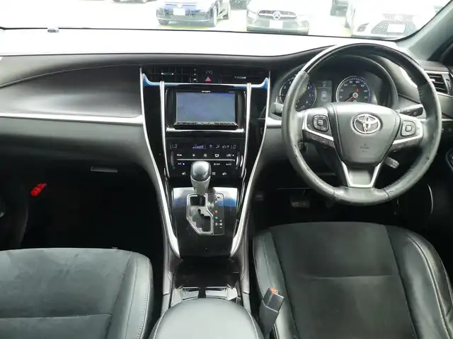トヨタ ハリアー プレミアム スタイルモーヴ 千葉県 2015(平27)年 6.5万km ブラック レーンディパーチャーアラート/オートハイビーム/パワーバックドア/社外HDDナビ/地デジTV/【CD再生機能　Bluetooth接続】/バックカメラ/ハーフレザーシート/前席パワーシート/シートヒーター/ETC/LEDヘッドライト/LEDフォグライト/ウインカーミラー/純正18インチアルミホイル/サイド/カーテンエアバッグ/スマートキー