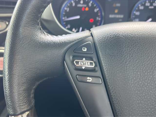 日産 エルグランド 250HWS S アーバンクロム 愛媛県 2019(平31)年 5.8万km ブリリアントホワイトパール 社外ナビ(AVIC-CL902)/フルセグTV/Bluetooth接続/CD/DVD再生/バックカメラ/ETC/NISMOリアアンダーエアロ/NISMOサイドスカート/エマージェンシーブレーキ/インテリジェントクルーズコントロール/車線逸脱警報/進入禁止標識検知/ハイビームアシスト/横滑り防止装置/両側パワースライドドア/3列シート/ハーフレザーシート/オットマン/スマートキー/スペアキー/プッシュスタート