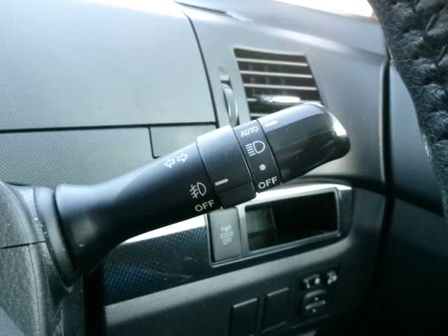 トヨタ エスティマ アエラス 岡山県 2013(平25)年 6.1万km グレイッシュブルーマイカメタリック ワンオーナー/純正SDナビ/フルセグテレビ/バックカメラ/Bluetooth/DVD再生可能/両側パワースライドドア/オートライト/クルーズコントロール/HIDヘッドライト/ビルトインETC/純正18AW/純正フロアマット