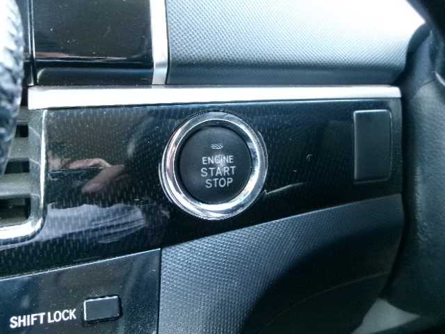 トヨタ エスティマ アエラス 岡山県 2013(平25)年 6.1万km グレイッシュブルーマイカメタリック ワンオーナー/純正SDナビ/フルセグテレビ/バックカメラ/Bluetooth/DVD再生可能/両側パワースライドドア/オートライト/クルーズコントロール/HIDヘッドライト/ビルトインETC/純正18AW/純正フロアマット