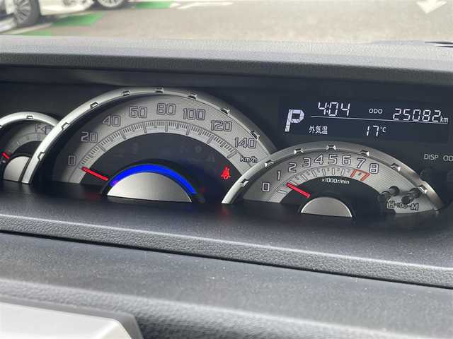 ダイハツ ウェイク G ターボ リミテッド SAⅢ 静岡県 2018(平30)年 2.6万km タングステングレーM エンジンスタートボタン/スマートキー（スペアキー１本）/アイドリングストップ/パワーウィンドウ/パワーステアリング/オートエアコン/ETC/USB入力端子/全方位カメラ/SDナビ（CD.DVD.BT.フルセグ）/ドライブレコーダー/ベンチシート/フロアマット/両側パワースライドドア/純正アルミホイール/ABS/横滑り防止装置/コーナーセンサー/レーンキープアシスト/盗難防止装置/オートライト/オートマチックハイビーム/Wエアバック/衝突軽減システム
