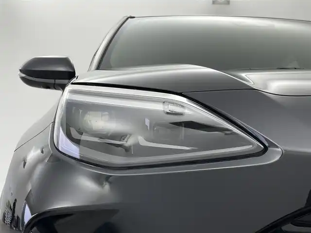トヨタ ヤリスクロス ハイブリッド Z 群馬県 2024(令6)年 0.7万km ブラックマイカ 純正９インチナビ　パノラミックビューモニター　レーダークルーズコントロール　ＢＳＭ　ＬＥＤ　ＡＨＢ　ハーフレザーシート　シートヒーター　純正１８インチＡＷ　ステアリングヒーター　ＥＴＣ　禁煙車
