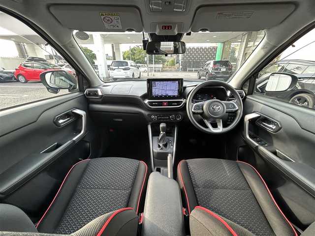 トヨタ ライズ G 愛知県 2020(令2)年 5.9万km ブラックマイカメタリック 純正ディーラーナビ（AM/FM/CD/DVD/BT/フルセグTV）/スマートアシスト/　・プリクラッシュセーフティー/　・クリアランスソナー/　・ステアリングアシスト/　・車線逸脱警報/　・ロードサインアシスト/　・先行車発進告知/社外17インチアルミホイール/純正フロアマット/LEDヘッドランプ/バックカメラ/MT走行モード付AT/ドアバイザ/取説/保証書/スペアキー