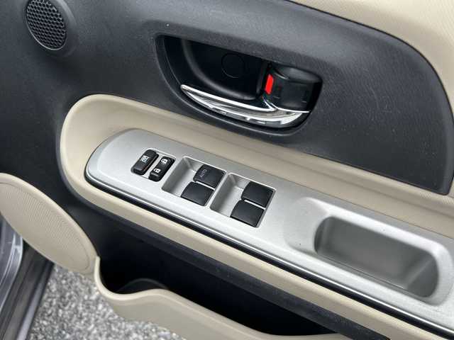 トヨタ アクア G 千葉県 2012(平24)年 8万km グレーメタリック ナビＮＳＣＰ－Ｗ６２　バックカメラ　ＢＴ　ＥＴＣ　シートヒーター　ナノイー　ワンセグＴＶ　ステアリングスイッチ　スマートキー　プッシュスタート 革巻きハンドル オートライト