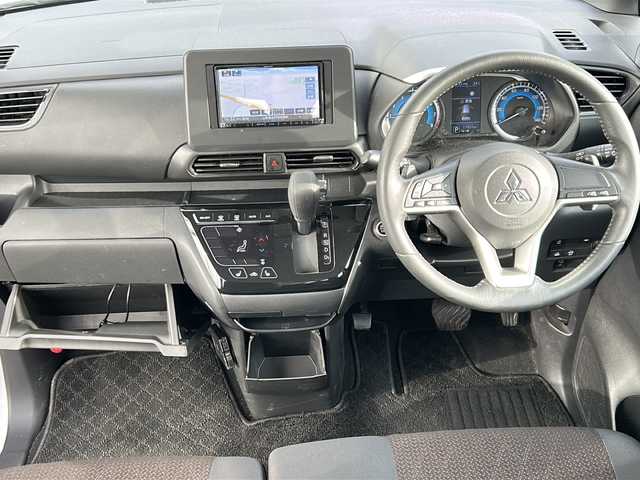 三菱 ｅＫクロススペース T 山形県 2020(令2)年 1.8万km シルキーホワイト ４WD/左側パワースライド/アラウンドビューモニター/バックカメラ/デジタルインナーミラー/コーナーセンサー/レーンキープ/シートヒーター（D.N)/サイドミラーウィンカー/電動格納式ミラー/アイドリングストップ/ステアリングスイッチ/サマータイヤ搭載/（純正・15インチ・AW)/ETC/冬用ワイパー搭載/パドルシフト