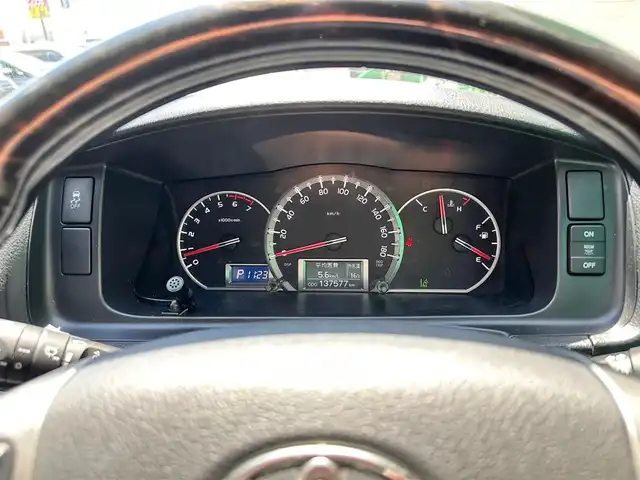トヨタ ハイエース GL 宮城県 2018(平30)年 13.8万km ホワイトパールクリスタルシャイン ワンオーナー車/4WD/プリクラッシュセーフティ/レーンディパーチャーアラート/オートマチックハイビーム/社外フリップダウンモニター（TVM-FW1020）/社外ナビ（AVIC-RW801）/・CD/DVD/・Bluetooth/・フルセグTV/バックモニター/ETC/AC100V/100Wコンセント/シートカバー/左側パワースライドドア/バックドアイージークローザー/ウッドコンビステアリング/ステアリングスイッチ/MTモード付AT/LEDヘッドライト/フォグランプ/オートライト/スマートキー＆プッシュスタート/スペアキー1本/電動格納ミラー/フロアマット/ドアバイザー/Wエアバッグ/取扱説明書/保証書