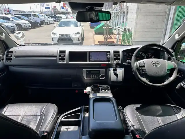 トヨタ ハイエース GL 宮城県 2018(平30)年 13.8万km ホワイトパールクリスタルシャイン ワンオーナー車/4WD/プリクラッシュセーフティ/レーンディパーチャーアラート/オートマチックハイビーム/社外フリップダウンモニター（TVM-FW1020）/社外ナビ（AVIC-RW801）/・CD/DVD/・Bluetooth/・フルセグTV/バックモニター/ETC/AC100V/100Wコンセント/シートカバー/左側パワースライドドア/バックドアイージークローザー/ウッドコンビステアリング/ステアリングスイッチ/MTモード付AT/LEDヘッドライト/フォグランプ/オートライト/スマートキー＆プッシュスタート/スペアキー1本/電動格納ミラー/フロアマット/ドアバイザー/Wエアバッグ/取扱説明書/保証書
