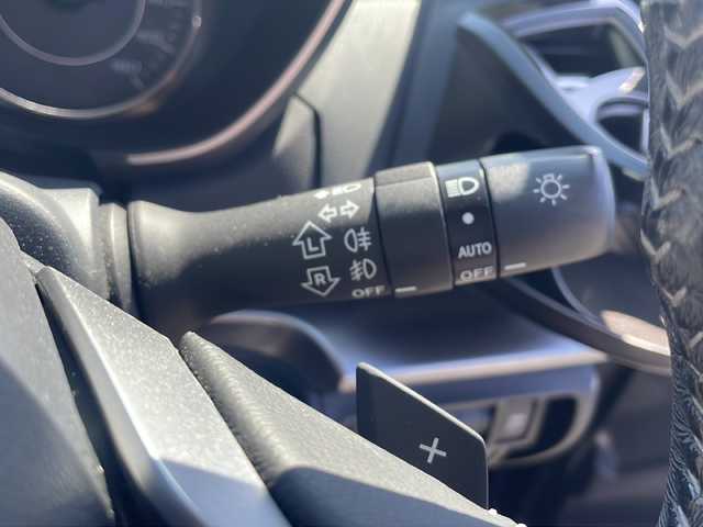 スバル インプレッサ スポーツ 2．0i－S アイサイト 兵庫県 2017(平29)年 3.8万km クリスタルブラックシリカ 禁煙車/アイサイト/ディーラーオプション8インチナビ/DUALAAC/電動パーキングブレーキ/ABS/アイドリングストップ/SRH/レーンキープアシスト/横滑り防止/パドルシフト/MTモード付AT/ヒルスタートアシスト/革巻きステアリング/ステアリングスイッチ/AUTOライト/AUTOワイパー/LEDヘッドライト/LEDライナー