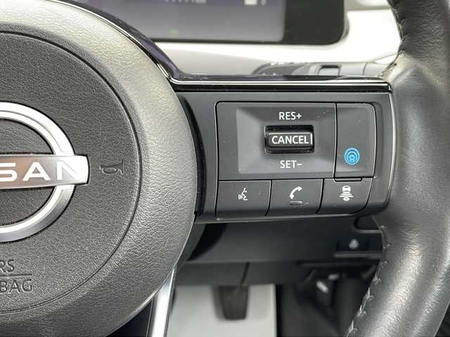 日産 ノート X FOUR 山形県 2022(令4)年 7.2万km ピュアホワイトパール 禁煙車/プロパイロット/ハンドル支援/デジタルルームミラー/・インテリジェントエマージェンシーブレーキ/・ふらつき警報/・前方衝突予測警報/・標識検知機能/・側方運転支援/・後側方衝突防止支援システム/・アラウンドビューモニター/・踏み間違い衝突防止アシスト/・後退時車両検知警報/・インテリジェント ルームミラー/・エマージェンシーストップシグナル/インテリジェントBSI/純正ナビ/BT.USB.AndoroidAuto.AppleCarPlay.HDMI/フルセグ/ビルトインETC2.0/ステアリングヒーター/シートヒーター/置くだけ充電/クリアランスソナー/電動パーキングブレーキ/オートホールド/プッシュスタート/スマートキー