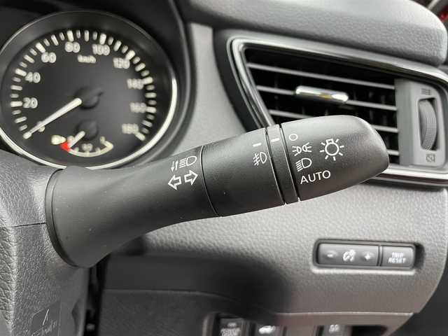 日産 エクストレイル 20Xi 石川県 2018(平30)年 4.6万km ガーネットレッド 4WD/プロパイロット/純正メモリーナビ/フルセグTV/アラウンドビューモニター/LEDヘッドライト/革シート/ドライブレコーダー/ETC/パワーバックドア/インテリキー/プッシュスタート/電動ミラー/スマートルームミラー/オートライト/純正アルミホイール/保証書