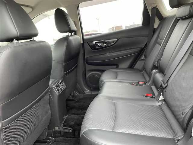 日産 エクストレイル 20Xi 石川県 2018(平30)年 4.6万km ガーネットレッド 4WD/プロパイロット/純正メモリーナビ/フルセグTV/アラウンドビューモニター/LEDヘッドライト/革シート/ドライブレコーダー/ETC/パワーバックドア/インテリキー/プッシュスタート/電動ミラー/スマートルームミラー/オートライト/純正アルミホイール/保証書