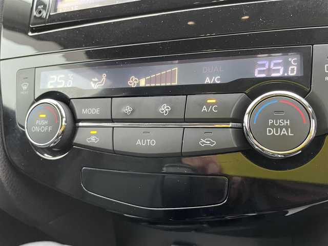 日産 エクストレイル 20Xi 石川県 2018(平30)年 4.6万km ガーネットレッド 4WD/プロパイロット/純正メモリーナビ/フルセグTV/アラウンドビューモニター/LEDヘッドライト/革シート/ドライブレコーダー/ETC/パワーバックドア/インテリキー/プッシュスタート/電動ミラー/スマートルームミラー/オートライト/純正アルミホイール/保証書