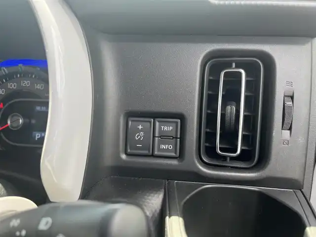 スズキ ハスラー HYBRID X ターボ 三重県 2020(令2)年 5.4万km ピュアホワイトP ワンオーナー/セーフティサポート/アダプティブクルーズコントロール/全方位モニター付メモリーナビ/9インチモニター/地デジTV/DVD/CD//スマートフォン連携/LEDヘッドランプ/LEDフォグランプ/オート格納機能/ウインカー付きドアミラー/15インチアルミホイール/革巻きステアリング/シートヒーター