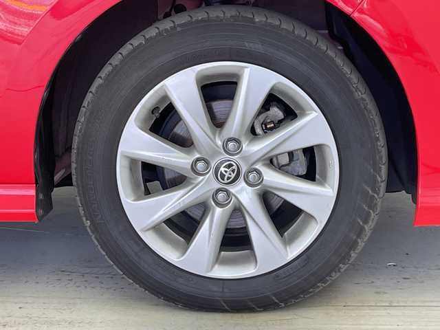 トヨタ ヤリス ハイブリッド G 愛知県 2020(令2)年 5.1万km ブラック/コーラルクリスタルシャイン 純正SDナビ/CD/DVD/Bluetooth接続/ワンセグTV/バックカメラ/AppleCarPlay/トヨタセーフティーセンス/・プリクラッシュセーフティ/・レーントレーシングアシスト/・レーダークルーズコントロール/・オートマチックハイビーム/・ロードサインアシスト/・発進遅れ警告機能/・プロアクティブドライビングアシスト/前後コーナーセンサー/オートライト/オートマチックハイビーム/ドアバイザー/純正LEDヘッドライト/純正ビルドインETC/純正15インチアルミホイール/純正フロアマット/横滑り防止装置