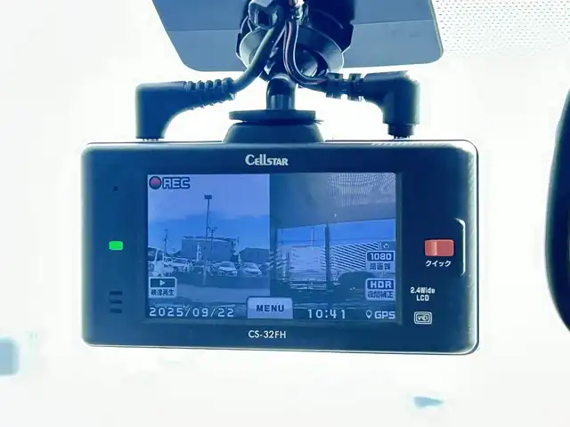 トヨタ ＧＲ８６ RZ 兵庫県 2022(令4)年 0.7万km クリスタルブラックシリカ ６MT/純正9インチナビ/(CD/BT/SD)/フルセグTV/バックカメラ/ETC/クルーズコントロール/前後ドライブレコーダー/前席シートヒーター/スマートキー/純正18インチアルミ