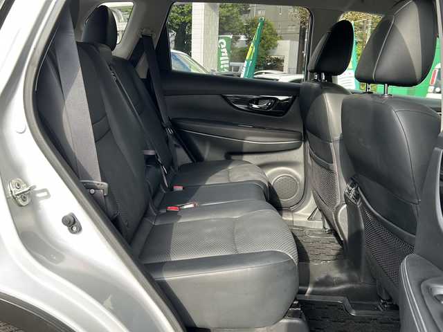 日産 エクストレイル 20Xi 秋田県 2019(平31)年 2.9万km ブリリアントシルバー 純正9型SDナビゲーション【MM518D-L】/AM FM フルセグ CD DVD Bluetooth AUX USB/インテリジェントアラウンドビューモニター/プロパイロットレーダークルーズコントロール/エマージェンシーブレーキ/レーンディパーチャーワーニング/アイドリングストップ/全席シートヒーター/ドライブレコーダー/パワーバックドア/ビルトインETC/電子パーキング/オートホールド/LEDヘッドライト/純正18インチアルミホイール/純正フロアマット/スペアキー