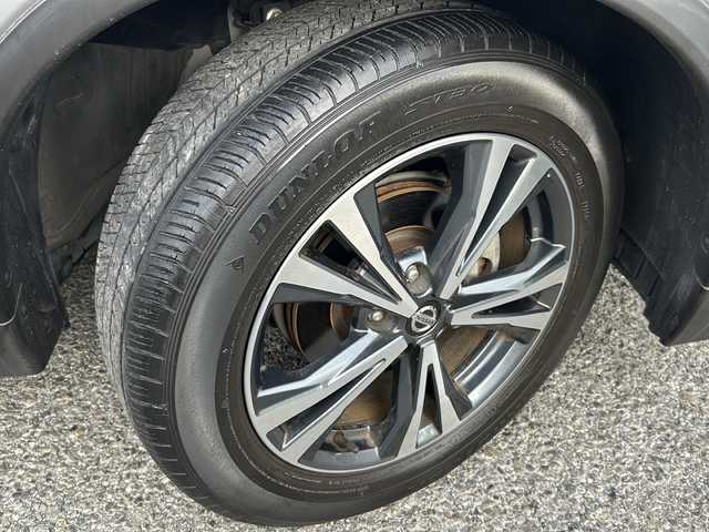 日産 エクストレイル 20Xi 秋田県 2019(平31)年 2.9万km ブリリアントシルバー 純正9型SDナビゲーション【MM518D-L】/AM FM フルセグ CD DVD Bluetooth AUX USB/インテリジェントアラウンドビューモニター/プロパイロットレーダークルーズコントロール/エマージェンシーブレーキ/レーンディパーチャーワーニング/アイドリングストップ/全席シートヒーター/ドライブレコーダー/パワーバックドア/ビルトインETC/電子パーキング/オートホールド/LEDヘッドライト/純正18インチアルミホイール/純正フロアマット/スペアキー