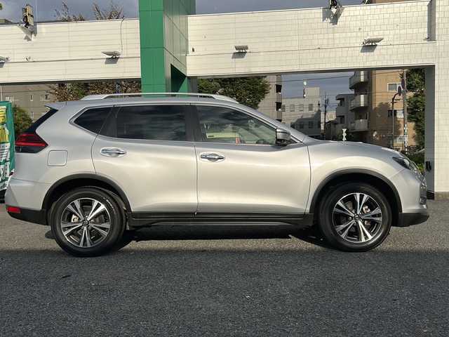日産 エクストレイル 20Xi 秋田県 2019(平31)年 2.9万km ブリリアントシルバー 純正9型SDナビゲーション【MM518D-L】/AM FM フルセグ CD DVD Bluetooth AUX USB/インテリジェントアラウンドビューモニター/プロパイロットレーダークルーズコントロール/エマージェンシーブレーキ/レーンディパーチャーワーニング/アイドリングストップ/全席シートヒーター/ドライブレコーダー/パワーバックドア/ビルトインETC/電子パーキング/オートホールド/LEDヘッドライト/純正18インチアルミホイール/純正フロアマット/スペアキー
