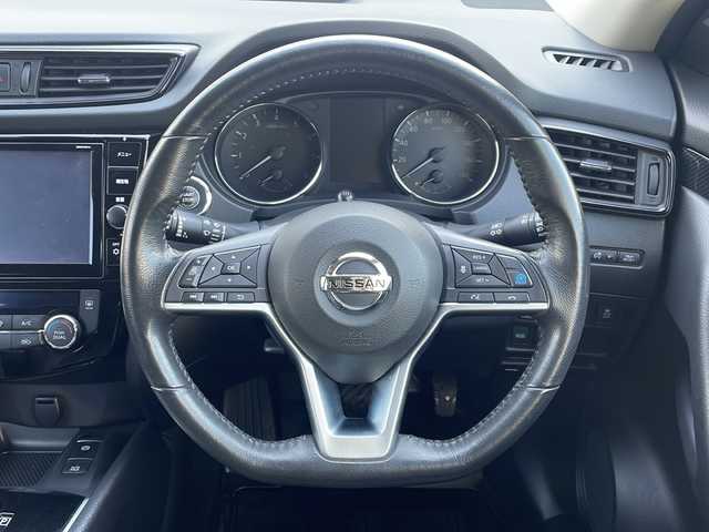 日産 エクストレイル 20Xi 秋田県 2019(平31)年 2.9万km ブリリアントシルバー 純正9型SDナビゲーション【MM518D-L】/AM FM フルセグ CD DVD Bluetooth AUX USB/インテリジェントアラウンドビューモニター/プロパイロットレーダークルーズコントロール/エマージェンシーブレーキ/レーンディパーチャーワーニング/アイドリングストップ/全席シートヒーター/ドライブレコーダー/パワーバックドア/ビルトインETC/電子パーキング/オートホールド/LEDヘッドライト/純正18インチアルミホイール/純正フロアマット/スペアキー