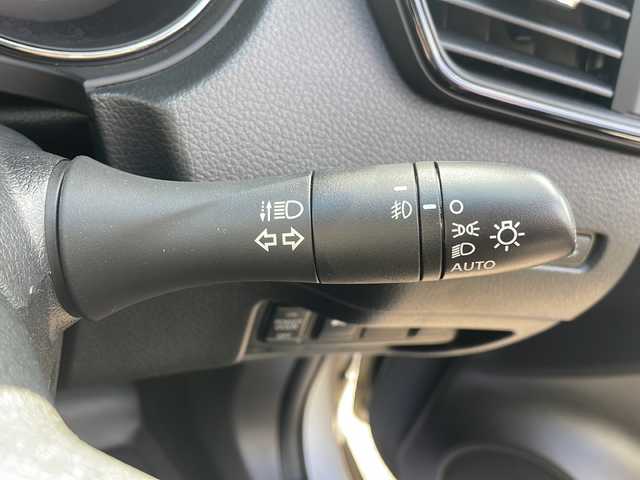 日産 エクストレイル 20Xi 秋田県 2019(平31)年 2.9万km ブリリアントシルバー 純正9型SDナビゲーション【MM518D-L】/AM FM フルセグ CD DVD Bluetooth AUX USB/インテリジェントアラウンドビューモニター/プロパイロットレーダークルーズコントロール/エマージェンシーブレーキ/レーンディパーチャーワーニング/アイドリングストップ/全席シートヒーター/ドライブレコーダー/パワーバックドア/ビルトインETC/電子パーキング/オートホールド/LEDヘッドライト/純正18インチアルミホイール/純正フロアマット/スペアキー