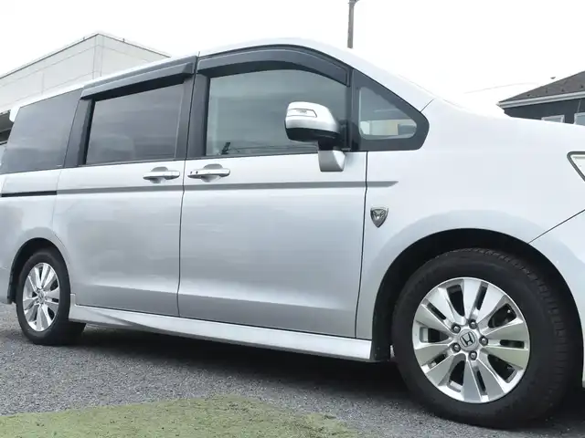 ホンダ ステップワゴン スパーダ Z 神奈川県 2010(平22)年 8.2万km スーパープラチナメタリック 純正HDDナビ/全方位カメラ/フリップダウンモニター/両側パワースライドドア/ETC/HID/無限グリル/スマートキー/取説/ナビ説/スペアスマートキー/記録(H.29.R.1.3.5.6)