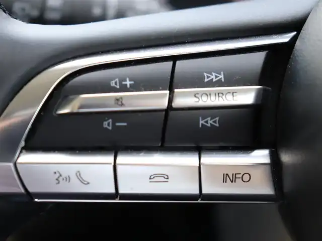 マツダ ＣＸ－３０ 20S ブラックトーンED 神奈川県 2023(令5)年 2万km スノーフレイクホワイトパールマイカ ワンオーナー/クルージング＆トラフィック・サポート/電動格納リモコン式グロスブラックドアミラー/（オート格納／ヒーテッド機能）/マツダコネクト　（8.8インチ専用ディスプレイ）/アクティブクルーズコントロール/アドバンスドキーレスエントリーシステム＆ブラックエンジンスタートリング＋スペアキー/アダプティブLEDヘッドライト/ETC/バックカメラ/前後ドライブレコーダー/保証書/取説