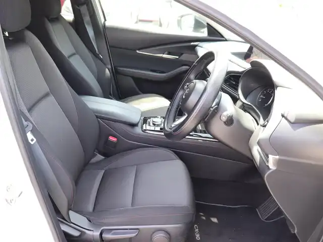 マツダ ＣＸ－３０ 20S ブラックトーンED 神奈川県 2023(令5)年 2万km スノーフレイクホワイトパールマイカ ワンオーナー/クルージング＆トラフィック・サポート/電動格納リモコン式グロスブラックドアミラー/（オート格納／ヒーテッド機能）/マツダコネクト　（8.8インチ専用ディスプレイ）/アクティブクルーズコントロール/アドバンスドキーレスエントリーシステム＆ブラックエンジンスタートリング＋スペアキー/アダプティブLEDヘッドライト/ETC/バックカメラ/前後ドライブレコーダー/保証書/取説