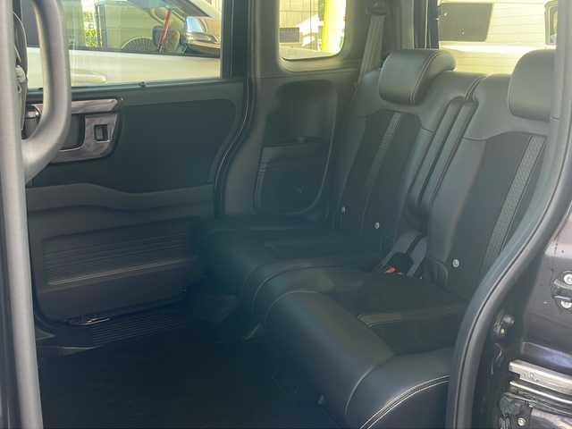 ホンダ Ｎ ＢＯＸ カスタム G L ターボ ホンダセンシング 神奈川県 2018(平30)年 5.4万km プレミアムベルベットパープル・パール 純正ナビ/（CD/DVD/AM/FM/SD/USB/AUX/BT/フルセグTV)/バックカメラ/全方位ドライブレコーダー/ETC/パドルシフト/レーダークルーズコントロール/両側パワースライドドア/純正フロアマット/純正アルミホイール/レーンキープアシスト/横滑り防止装置/プリクラッシュ/コーナーセンサー/アイドリングストップ/オートライト/エンジンスタートボタン/スペアキー×１/保証書/取扱説明書