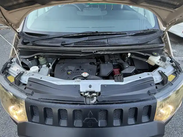 三菱 デリカＤ：５ C2 S 千葉県 2008(平20)年 12.2万km クールシルバーメタリック 純正HDDナビ/(ワンセグTV/CD/DVD/AM/FM)/バックカメラ/ETC/純正フロアマット/オートライト/スペアキー/純正ヘッドライト/電動格納ミラー