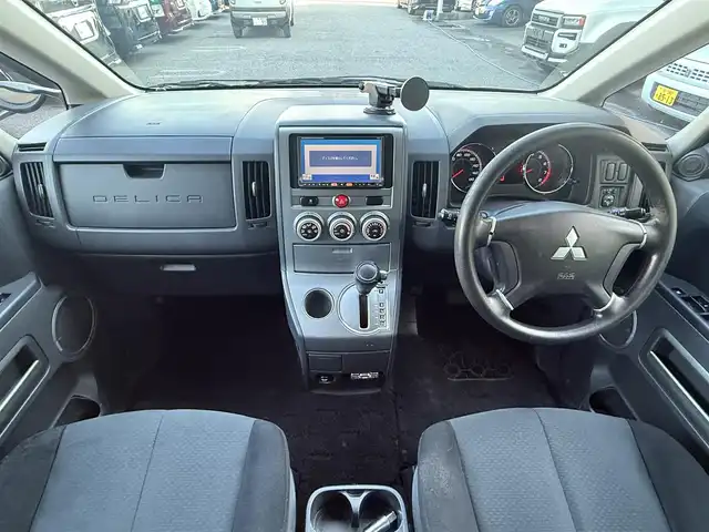 三菱 デリカＤ：５ C2 S 千葉県 2008(平20)年 12.2万km クールシルバーメタリック 純正HDDナビ/(ワンセグTV/CD/DVD/AM/FM)/バックカメラ/ETC/純正フロアマット/オートライト/スペアキー/純正ヘッドライト/電動格納ミラー