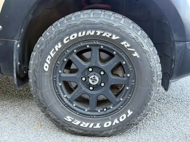 三菱 デリカＤ：５ C2 S 千葉県 2008(平20)年 12.2万km クールシルバーメタリック 純正HDDナビ/(ワンセグTV/CD/DVD/AM/FM)/バックカメラ/ETC/純正フロアマット/オートライト/スペアキー/純正ヘッドライト/電動格納ミラー