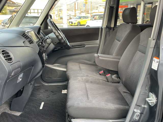 スズキ パレット ＳＷ XS 山口県 2010(平22)年 10.7万km ルナグレーパールメタリック 登録時走行距離/　【106868km】/取扱説明書/社外ナビ/CD/DVD/Bluetooth/片側パワースライドドア/オートライト/フォグライト/純正フロアマット/ドアバイザー