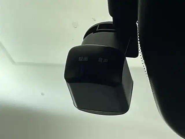 日産 ノート X 滋賀県 2021(令3)年 5万km オーロラフレアブルーパール 純正９型メモリーナビ/【Bluetooth/CD/DVD/フルセグ】/フロントカメラ/バックカメラ/前後ソナー/LEDヘッドライド/オートハイビーム/電子パーキング/オートホールド/社外１６AW/ステアリングリモコン/プッシュスタート/スマートキー/ビルトインETC