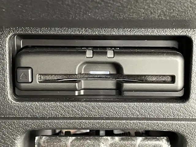 日産 ノート X 滋賀県 2021(令3)年 5万km オーロラフレアブルーパール 純正９型メモリーナビ/【Bluetooth/CD/DVD/フルセグ】/フロントカメラ/バックカメラ/前後ソナー/LEDヘッドライド/オートハイビーム/電子パーキング/オートホールド/社外１６AW/ステアリングリモコン/プッシュスタート/スマートキー/ビルトインETC