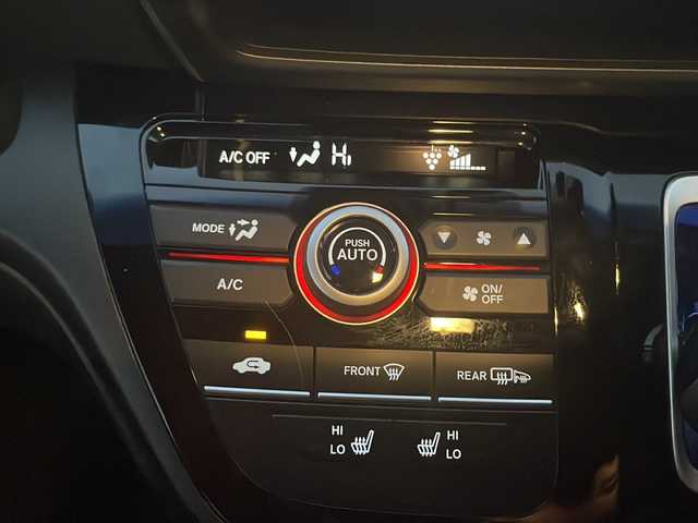 ホンダ フリード＋ ハイブリット EX 兵庫県 2019(令1)年 5.4万km ホワイトオーキッドパール ワンオーナー/保証書・取説・有/純正メモリーナビ・BT・FM・AM/バックカメラ/ETC/ドライブレコーダー/追尾機能付きクルーズコントロール/車線逸脱防止支援システム/衝突被害軽減ブレーキ/ロードサインアシスト/先行車発進通知/両側パワースライドドア/アイドリングストップ/プッシュスタート/スマートキー×2/純正フロアマット/純正ドアバイザー