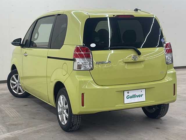 トヨタ スペイド F 道央・札幌 2013(平25)年 10.2万km シトラスマイカメタリック ・４WD/・社外ディスプレイオーディオ/ラジオ／ＤＶＤ／ＣＤ／ＵＳＢ/・寒冷地仕様/・ワンオーナー/・横滑り防止装置/・片側パワースライドドア/・積込夏タイヤ/・スペアキー/・ウインカーミラー/・取扱説明書/・保障書