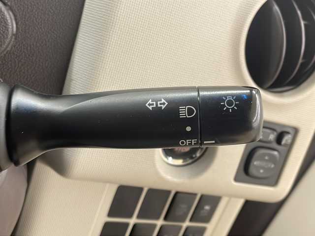 トヨタ スペイド F 道央・札幌 2013(平25)年 10.2万km シトラスマイカメタリック ・４WD/・社外ディスプレイオーディオ/ラジオ／ＤＶＤ／ＣＤ／ＵＳＢ/・寒冷地仕様/・ワンオーナー/・横滑り防止装置/・片側パワースライドドア/・積込夏タイヤ/・スペアキー/・ウインカーミラー/・取扱説明書/・保障書