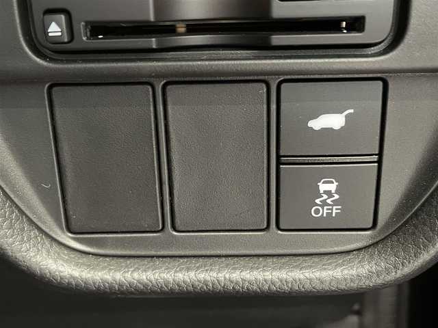 ホンダ ＺＲ－Ｖ ハイブリッド e:HEV Z 鹿児島県 2024(令6)年 2.4万km クリスタルブラックパール ワンオーナー/Honda SENSING/ブラインドスポットインフォメーション/後退出庫サポート/アダプティブドライビングビーム/マルチビューカメラシステム/Honda CONNECTディスプレー＋ETC2.0車載器＋ワイヤレス充電器/本革シート＋運転席8ウェイ助手席4ウェイパワーシート(ドライビングポジションシステム付)/運転席＆助手席シートヒーター/BOSEプレミアムサウンドシステム(12スピーカー)/ハンズフリーアクセスパワーテールゲート(予約クローズ機能付)/18インチアルミホイール(切削＋ベルリナブラック)/ドライブレコーダー【DRH-224SD】/禁煙