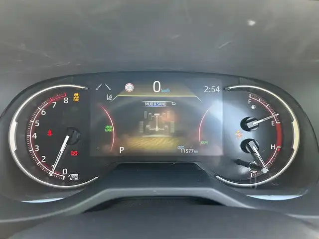 トヨタ ＲＡＶ４ アドベンチャー 熊本県 2022(令4)年 1.2万km センシュアルレッドマイカ 純正ディスプレイオーディオ/・ナビキット/・AM/FM/USB/BT/Miracast/・全周囲カメラ/JAOSプロテクターキット/・バンパープロテクター/・ノーズプロテクター/・サイドプロテクタ＾/・ピラープロテクター/トヨタセーフティセンス/・プリクラッシュセーフティ/・レーントレーシングアシスト/・ブラインドスポットモニター/・パーキングサポートブレーキ/・リアクロストラフィックアラート/・ロードサインアシスト/・オートマチックハイビーム/前席シートヒーター/クーラー/D席メモリ付きパワーシート/電動パーキングブレーキ/オートホールドブレーキ/革巻きステアリング/・ステアリングスイッチ/・ステアリングヒーター/ETC2.0/LEDヘッドライト/LEDフォグランプ/純正アルミホイール/純正フロアマット/純正ドアバイザー/電動格納ミラー/ウインカーミラー/スペアキー